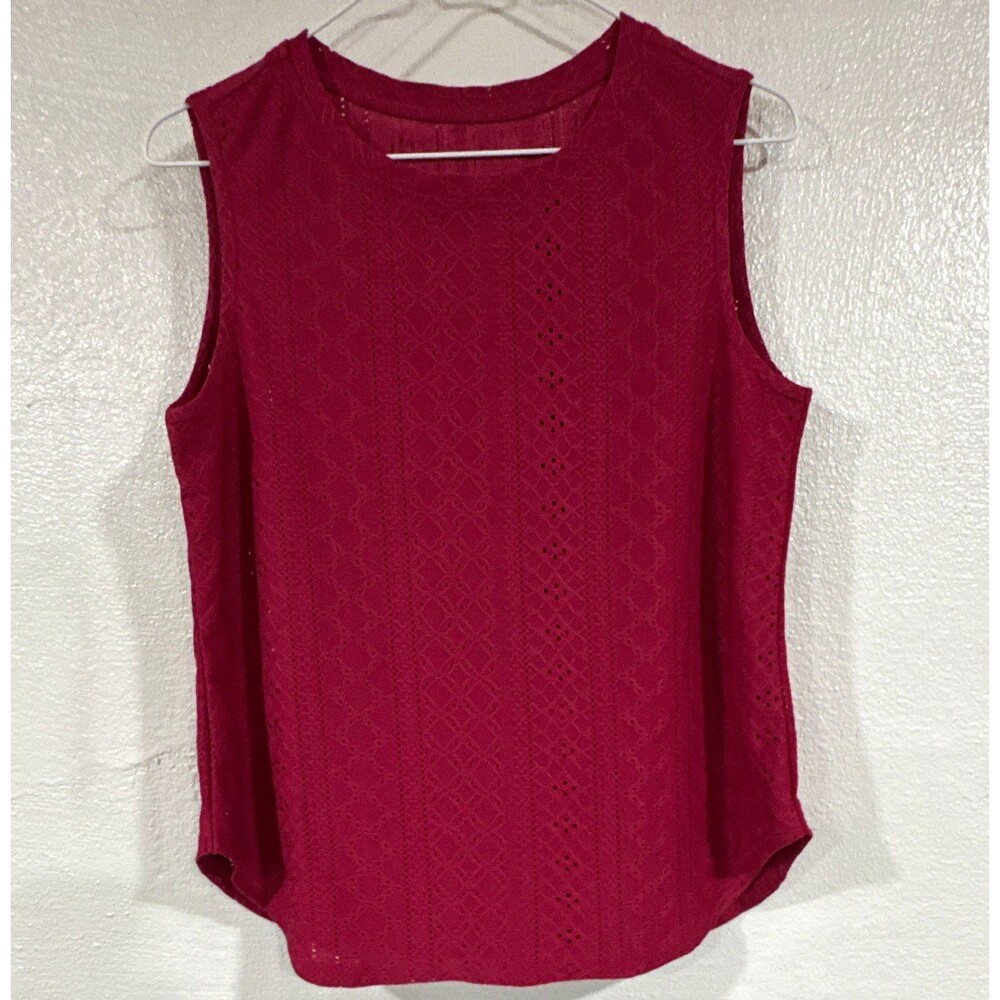 Womens Wine Red Eyelet Knit Sleeveless Tank Top Round Neck Lightweight Size M